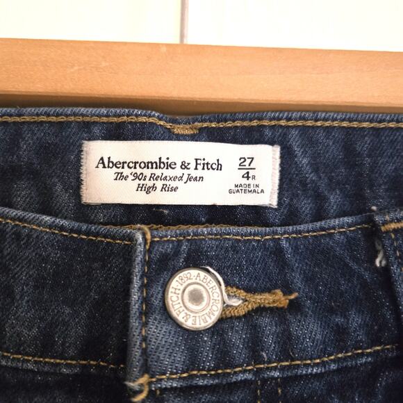 Abercrombie & Fitch The '90s Relaxed High Rise Jeans Dark Wash 27 4 - Picture 6 of 9